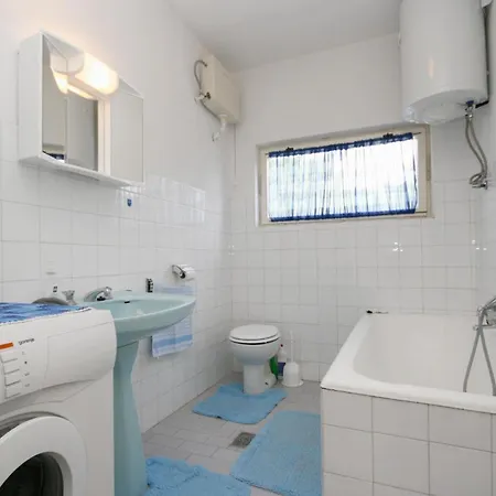 Apartment With A Parking Space Jadranovo, Crikvenica - 5543