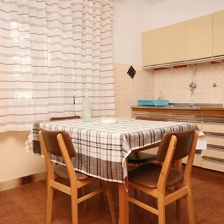 Apartment With A Parking Space Jadranovo, Crikvenica - 5543 *